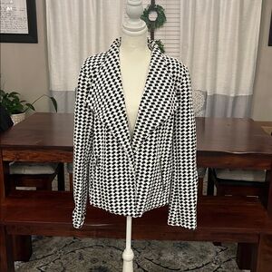 Black & White Houndstooth Women's Blazer Jacket